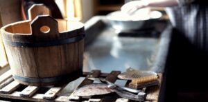 La expresión “trabajo para la casa” del artículo 1.438 del Código Civil